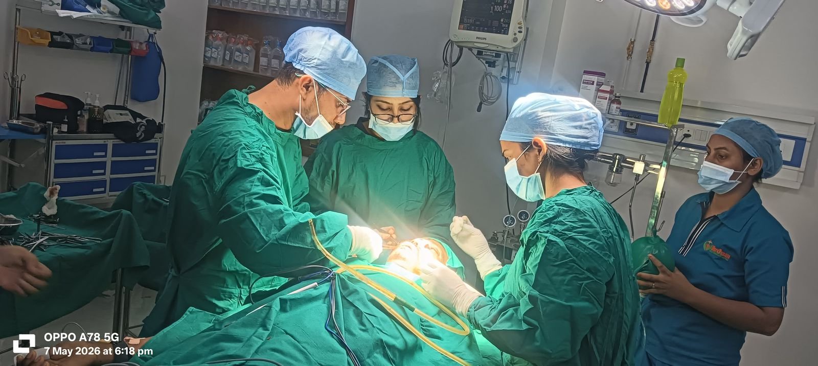 Dr. Biswas performing surgery - Best Maxillofacial Surgeon in Ayodhya